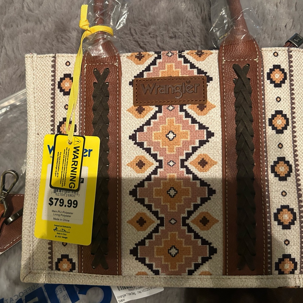 NWT / Wrangler Southwestern Aztec Print Canvas Tote Crossbody Bag / Retail $80 - Picture 2 of 9